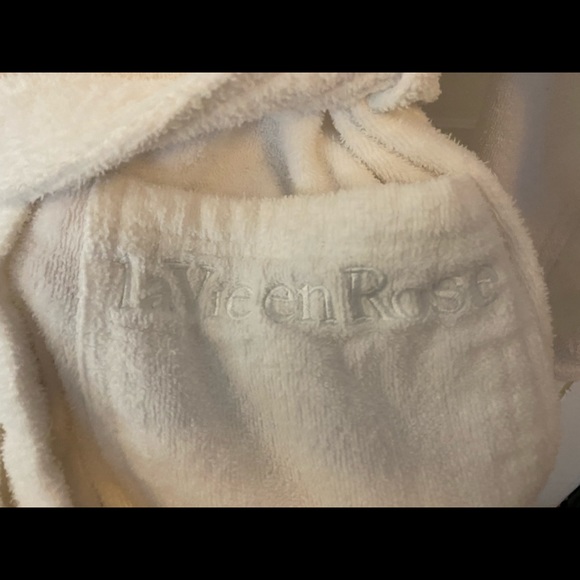 Thick Terry Robe - Picture 2 of 4